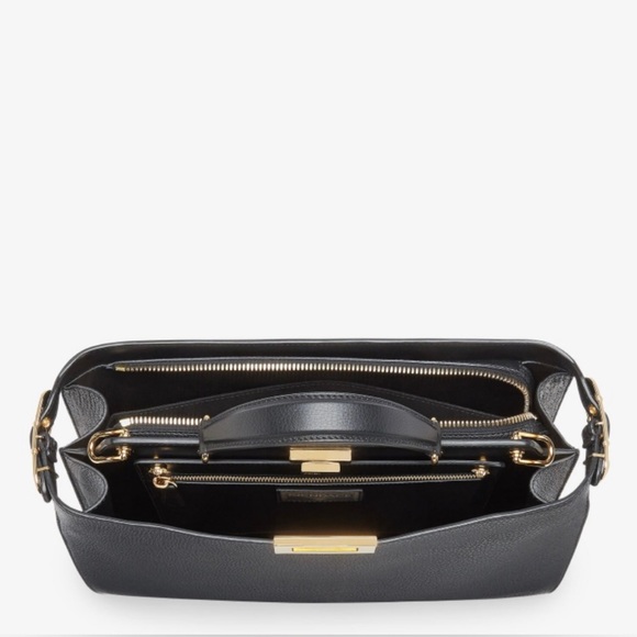 FENDI Peekaboo โIseeuโ Medium - Picture 13 of 17